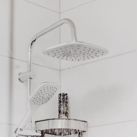 Sleek Minutes Away From Deutsches Eck * Кобленц