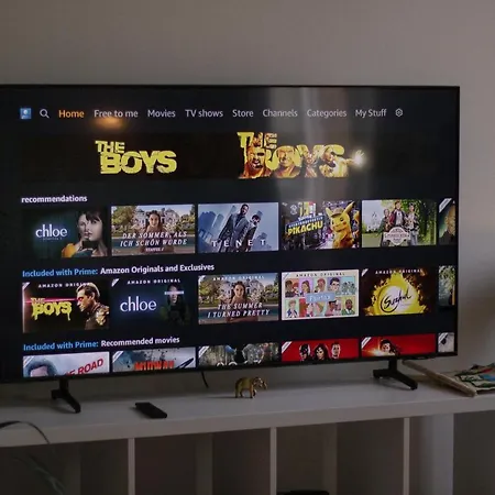 Sleek Minutes Away From Deutsches Eck