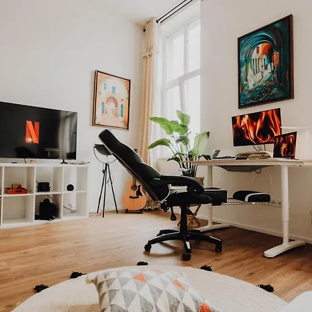 Sleek Minutes Away From Deutsches Eck * Кобленц