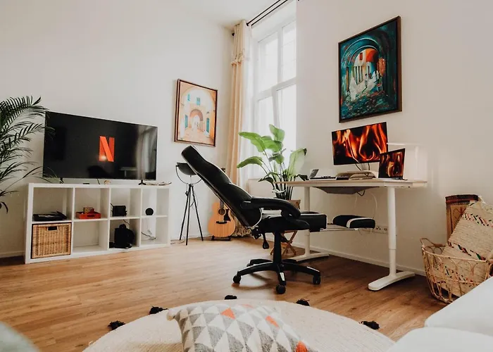 Sleek Minutes Away From Deutsches Eck * Coblença